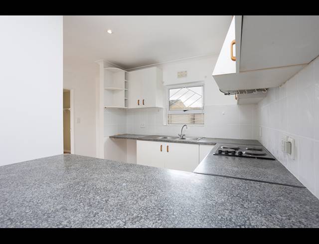 3 BEDROOM FREESTANDING TO LET IN MUIZENBERG